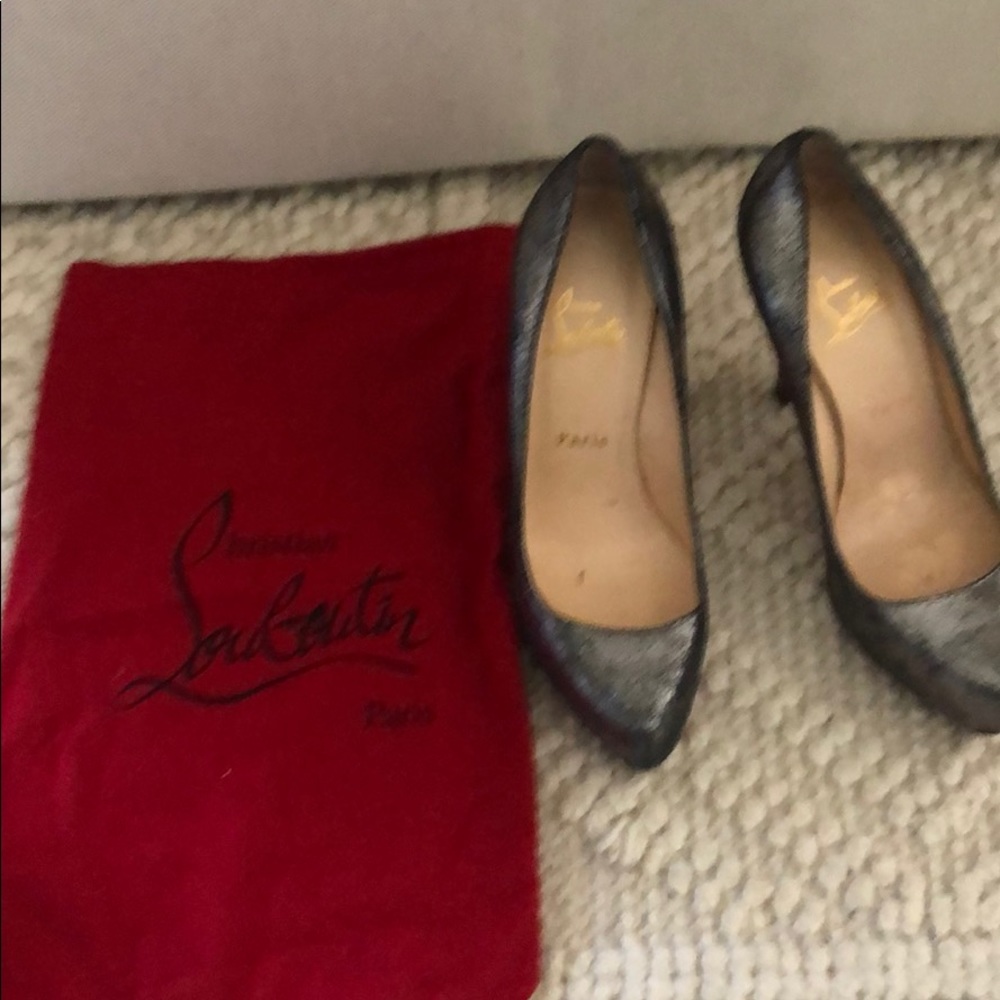 Christian louboutin silver metallic pumps 37.5